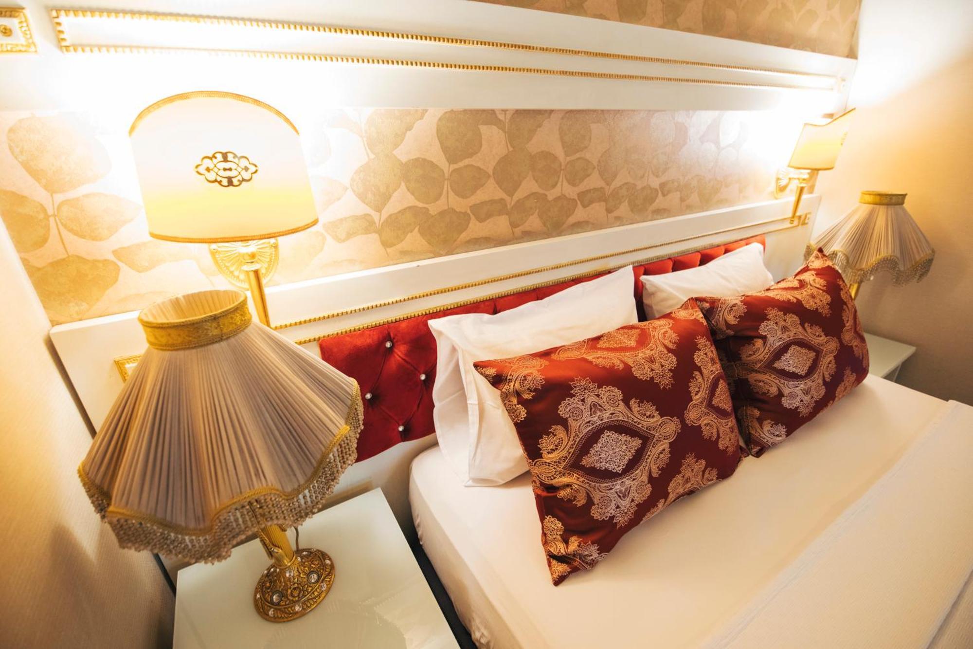 Royal Mersin Otel Luaran gambar